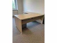 Hoek-bureautafel - desk - afbeelding 1 van  5