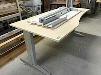 Hoekbureau l180 cm - afbeelding 1 van  4