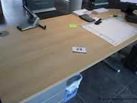Hoekbureau vv ladenblok - afbeelding 1 van  2