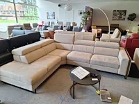 Hoeksalon - afbeelding 1 van  3