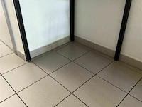 Hoektafel + stoel - afbeelding 3 van  5