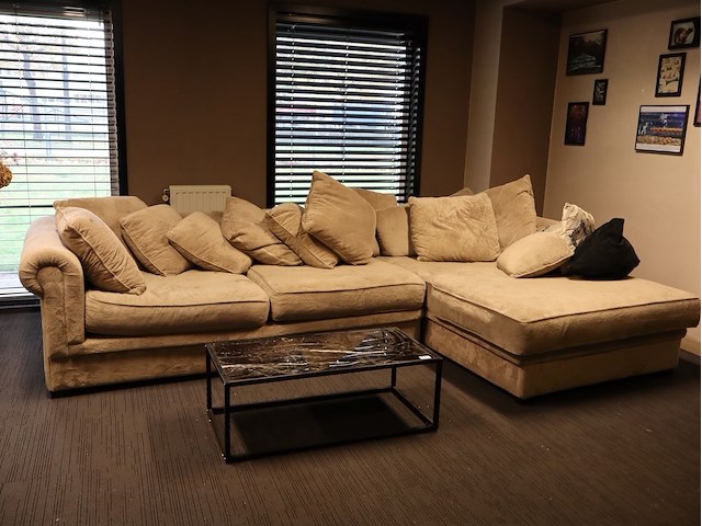 Hoekzetel + salontafel - afbeelding 1 van  5