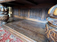 Hoge buffetkast met houtsnijwerk / deel van 2 idem antiek kasten - afbeelding 6 van  19