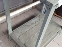 Hoge decoratietafel - afbeelding 2 van  2