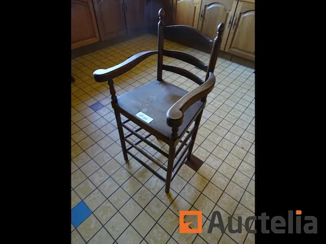 Hoge stoel voor kinderen - afbeelding 1 van  3