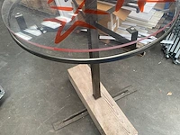 Hoge tafel - presentatiemeubel - stalen frame - harde plexi - dia 100 cm. - afbeelding 4 van  4
