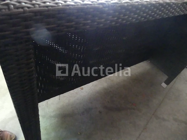 Hoge tafel met 2 kinderstoelen - afbeelding 1 van  5