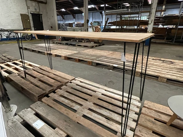 Hoge tafel - afbeelding 1 van  4