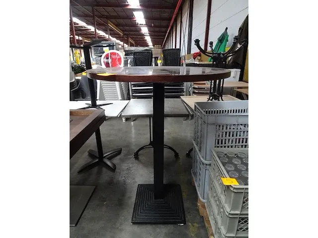 Hoge tafel - afbeelding 1 van  3