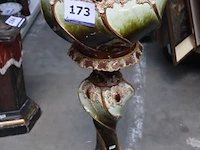 Hoge vintage bloemenpot h 118cm - afbeelding 1 van  4