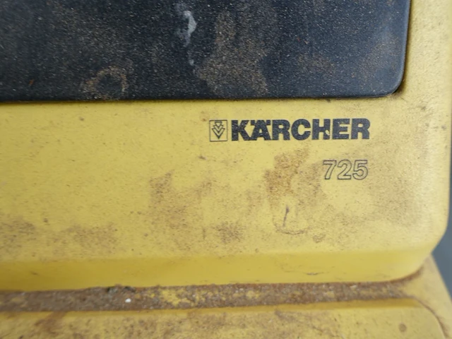 Hogedrukreiniger karcher + tuinslang op haspel - afbeelding 3 van  6