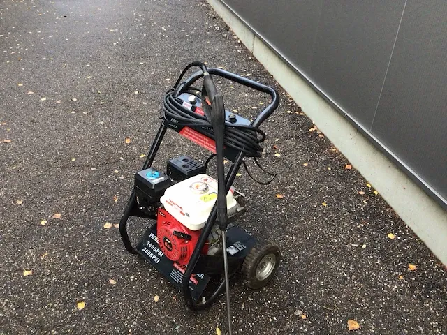 Hogedrukreiniger op benzine - afbeelding 4 van  5