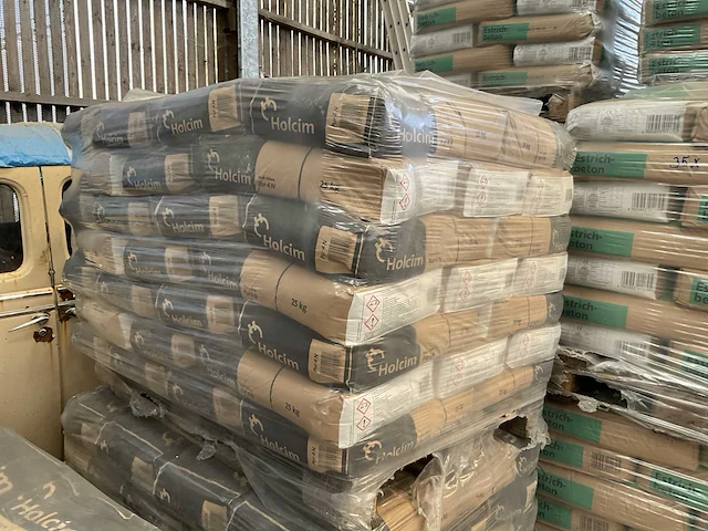 Holcim pur 4 n cem i 42,5 n zak cement (56x) - afbeelding 4 van  4