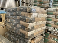 Holcim pur 4 n cem i 42,5 n zak cement (56x) - afbeelding 4 van  4