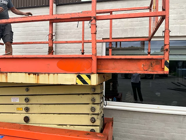 Holland lift hl11816 schaarlift hoogwerker - afbeelding 10 van  19