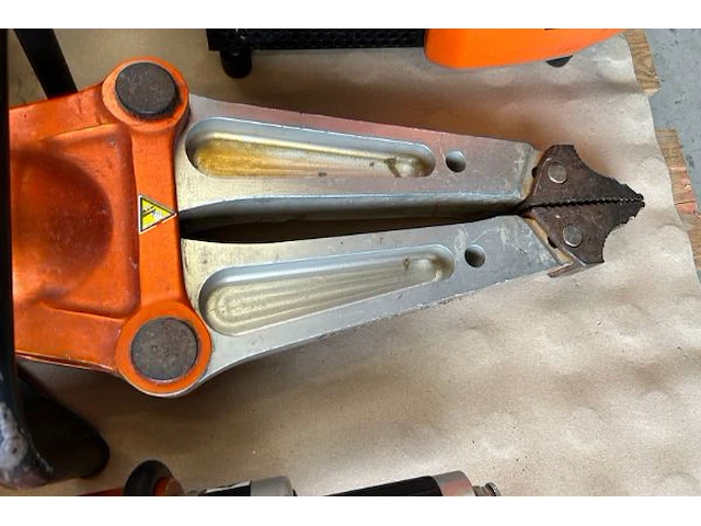 Holmatro gereedschap - afbeelding 14 van  16