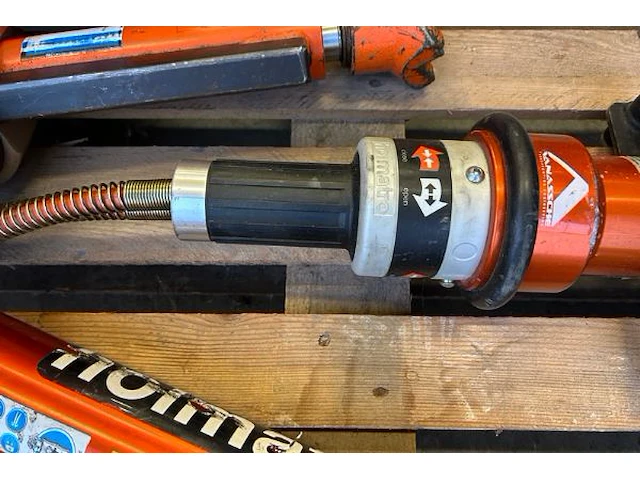 Holmatro gereedschap - afbeelding 9 van  25