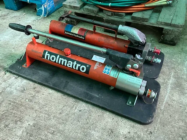 Holmatro hydraulische pers (2x) - afbeelding 1 van  7