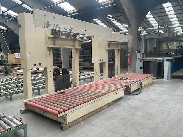Holzma paneellift- houtbewerking - houtbewerkingsmachines - afbeelding 2 van  8
