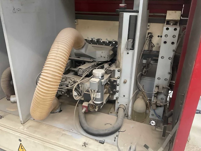 Homag - power kfl 10/34 qe - volautomatische assengestuurde enkelzijdige powerline homag r1/r2/r3 + soft - 2002- houtbewerking - houtbewerkingsmachines - afbeelding 8 van  19