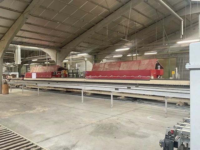 Homag - power kfl 10/34 qe - volautomatische assengestuurde enkelzijdige powerline homag r1/r2/r3 + soft - 2002- houtbewerking - houtbewerkingsmachines - afbeelding 15 van  19