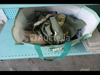 Hond 'schoenen' en kleding - afbeelding 1 van  13