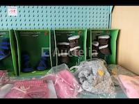 Hond 'schoenen' en kleding - afbeelding 13 van  13