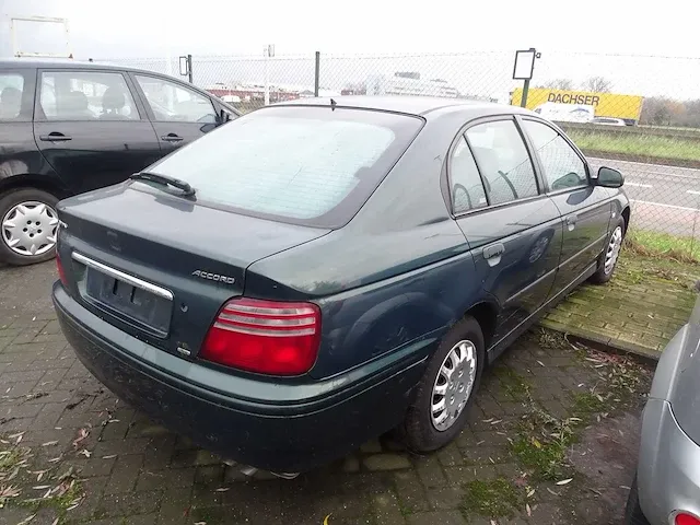 Honda - accord - - afbeelding 11 van  16