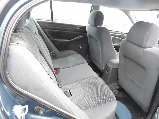 Honda - accord - - afbeelding 15 van  16