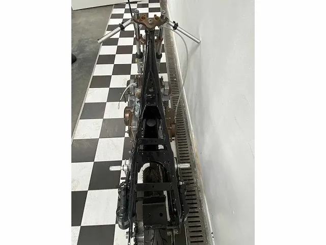 Honda - cb 125 - motor - afbeelding 8 van  10