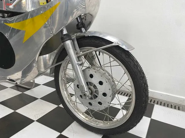 Honda - cb 125 endurance - motor - afbeelding 6 van  11
