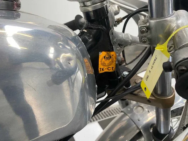Honda - cb 125 endurance - motor - afbeelding 11 van  11