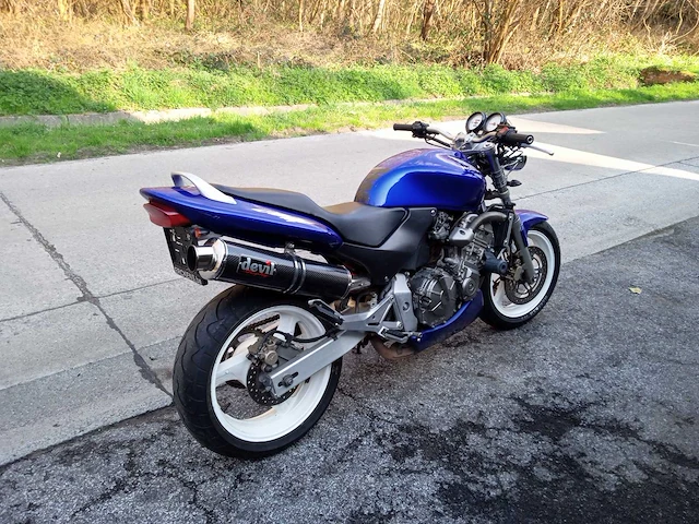 Honda - cb 600 - motorfiets - afbeelding 2 van  8