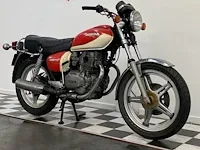 Honda - cb400 twin - bromfiets - afbeelding 1 van  10