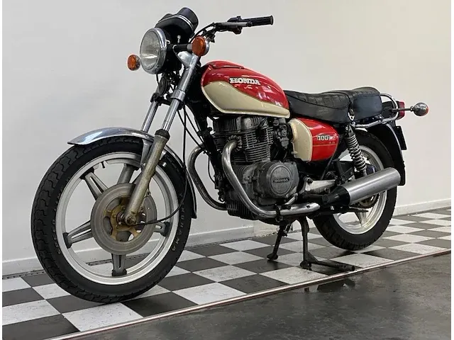 Honda - cb400 twin - bromfiets - afbeelding 4 van  10