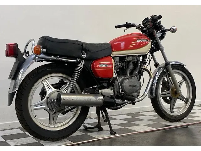 Honda - cb400 twin - bromfiets - afbeelding 5 van  10