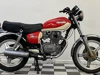 Honda - cb400 twin - bromfiets - afbeelding 8 van  10