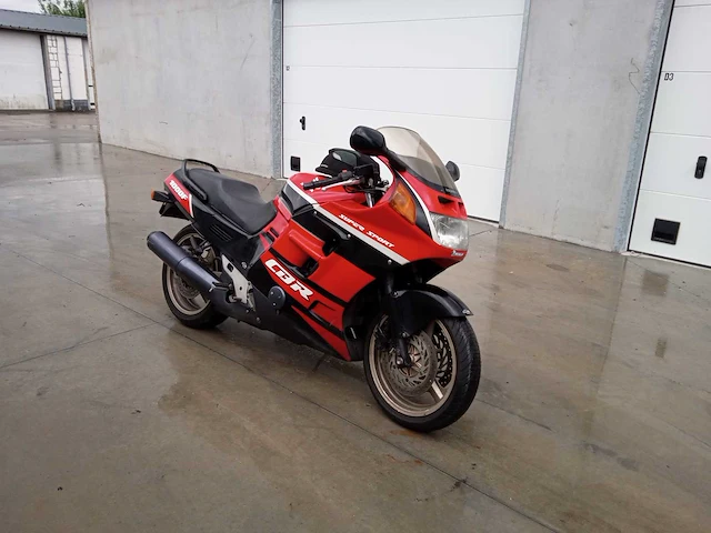 Honda - cbr 1000 - motorfiets - afbeelding 5 van  6