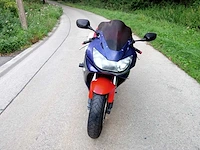 Honda - cbr 929 - motorfiets - afbeelding 6 van  8