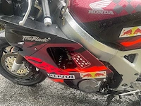 Honda - cbr900rr - motorfiets - afbeelding 11 van  12