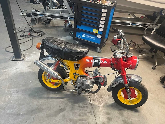 Honda - dax - 50 xx - brommer - afbeelding 3 van  13