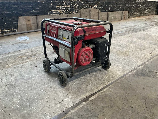 Honda - eb 3000 x - stroomgenerator - afbeelding 4 van  6