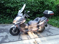 Honda - forza - motorfiets - afbeelding 1 van  6