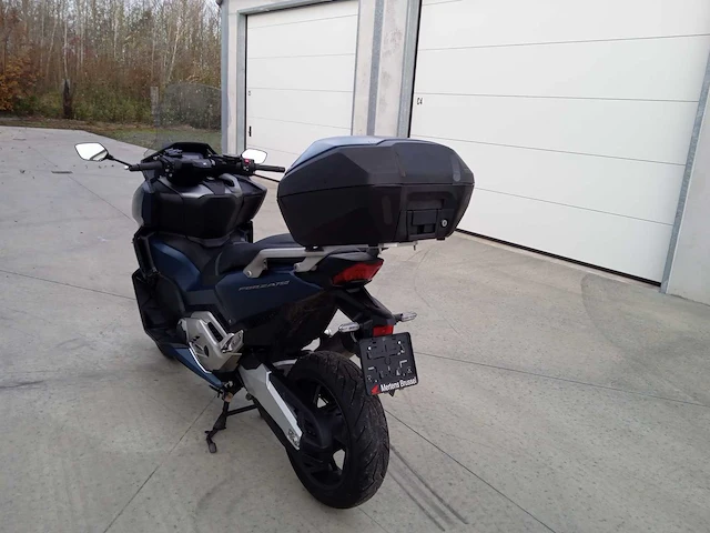 Honda - forza nss 750 - motorfiets - afbeelding 2 van  12