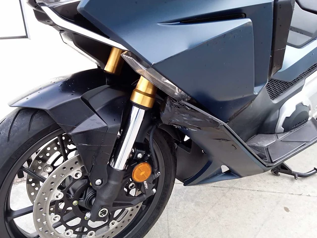 Honda - forza nss 750 - motorfiets - afbeelding 8 van  12