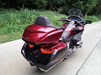 Honda - goldwing 1800 dct - motorfiets - afbeelding 8 van  10