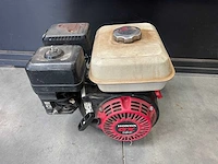Honda - gx160 - benzinemotor - afbeelding 1 van  4
