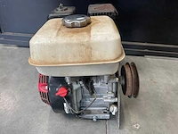Honda - gx160 - benzinemotor - afbeelding 2 van  4