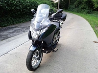 Honda - intergra nc 700 - motorfiets - afbeelding 4 van  10