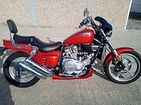 Honda - magna 750 - motorcycle